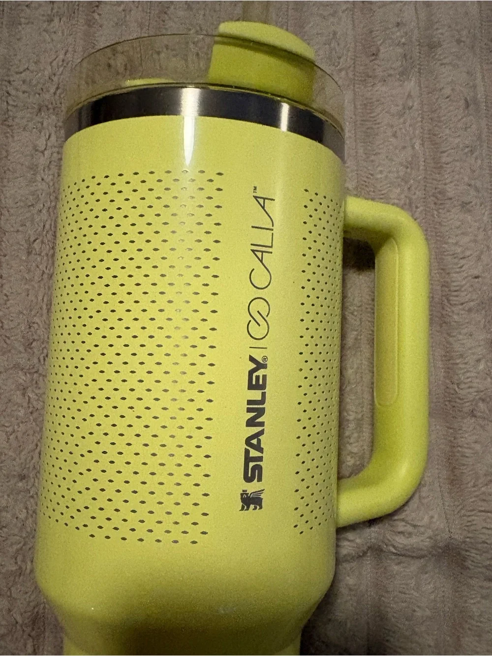 Stanley Quencher Tumbler - Bright Lemon Yellow with Handle BNWT S-29 - Picture 3 of 6